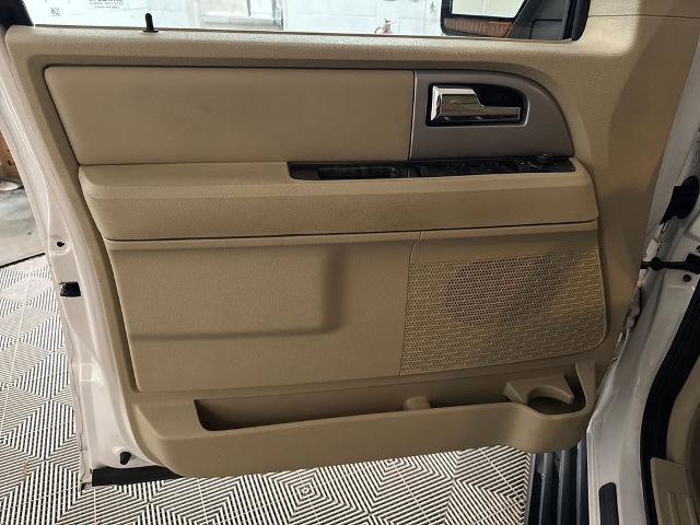 Certified 2017 Ford Expedition Limited RWD image 16