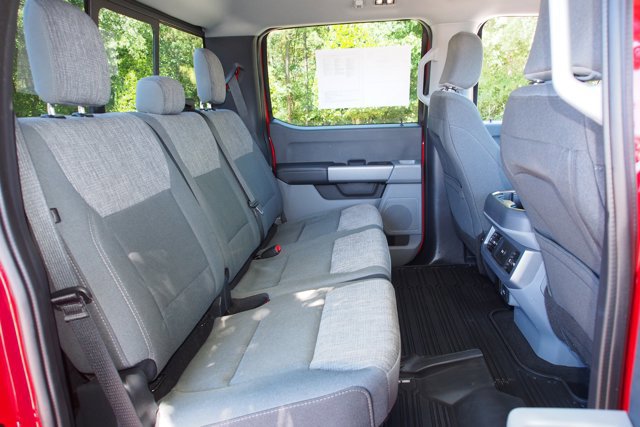 Certified 2024 Ford F250 XLT w/ Camper Package AWD/4WD image 14