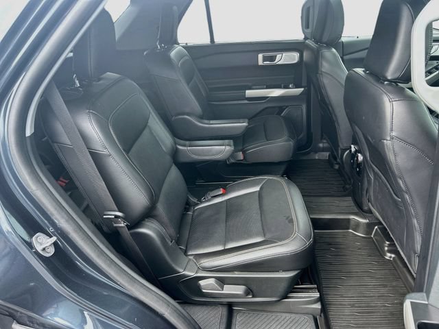 Certified 2024 Ford Explorer Limited w/ Limited Technology Package AWD/4WD image 38