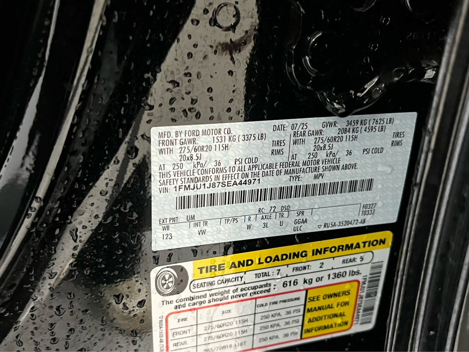 Certified 2025 Ford Expedition Active AWD/4WD image 21