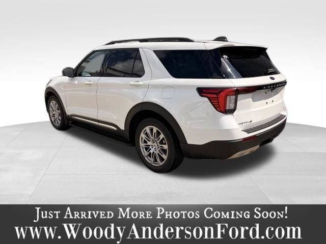Certified 2025 Ford Explorer Active w/ Active Comfort Package AWD/4WD image 4
