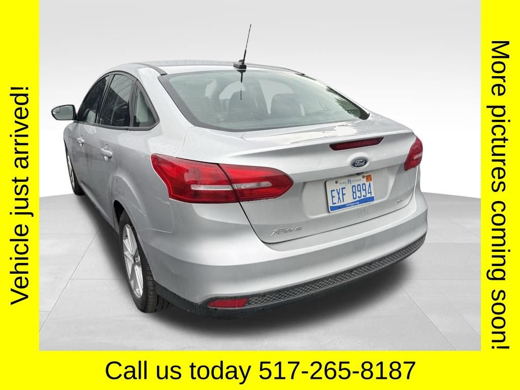 Certified 2018 Ford Focus SE FWD image 4
