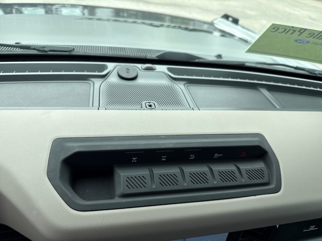 Certified 2023 Ford Bronco Wildtrak image 18