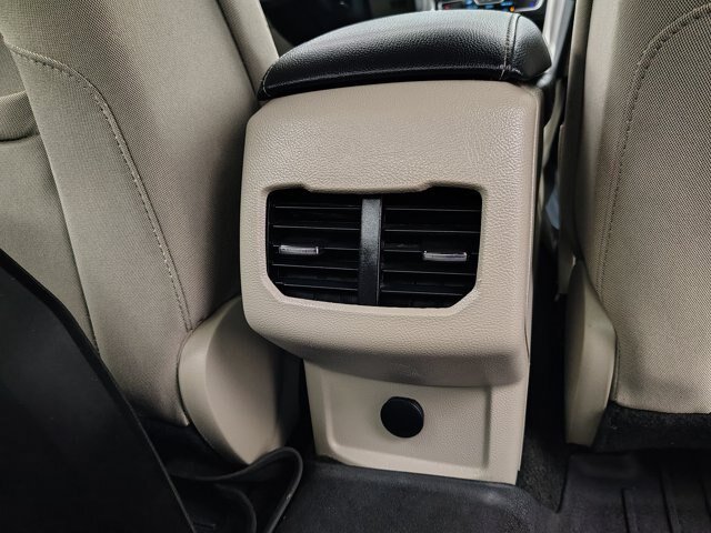 Certified 2019 Ford Fusion SE FWD image 31