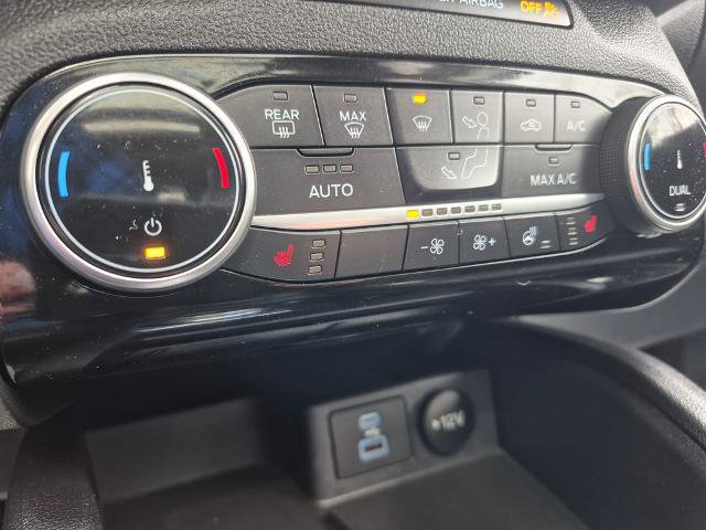 Certified 2022 Ford Escape SEL w/ SEL Stealth AWD Package image 24