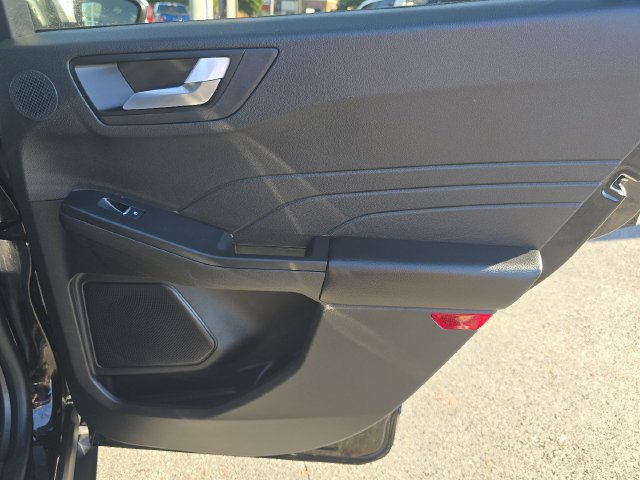 Certified 2023 Ford Escape ST-Line Elite w/ Premium Technology Package AWD/4WD image 23