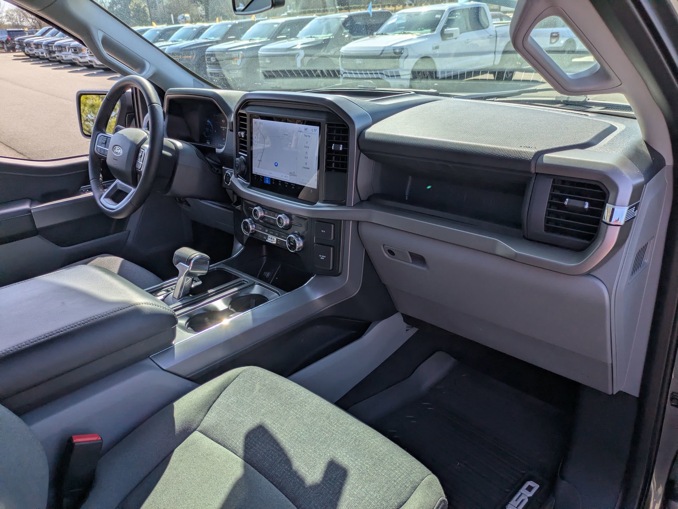 Certified 2025 Ford F150 Lightning XLT image 41