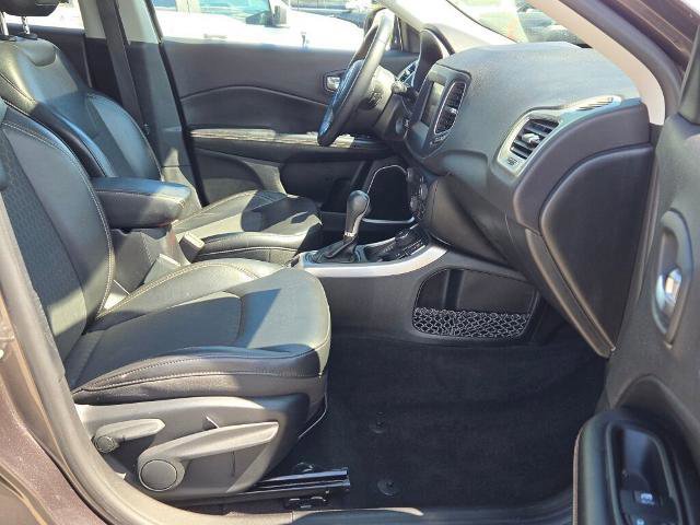 Used 2018 Jeep Compass Latitude w/ Popular Equipment Group image 7