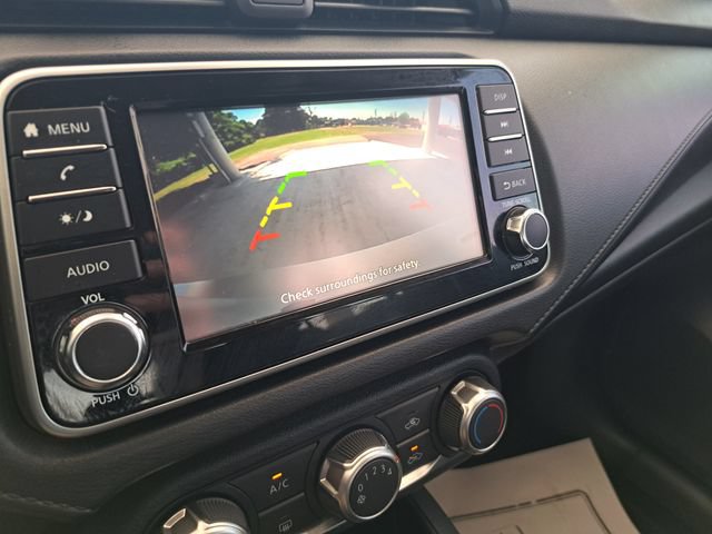 Used 2023 Nissan Versa S w/ S Plus Package FWD image 11