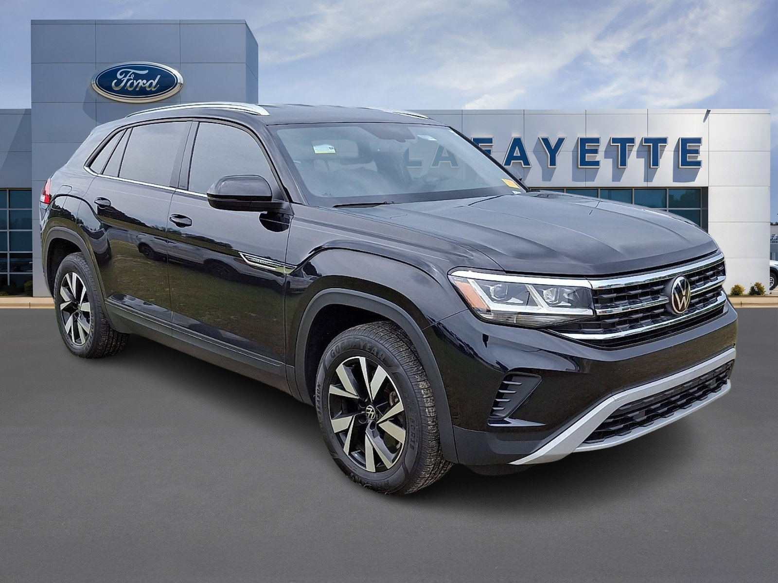 Used 2023 Volkswagen Atlas Cross Sport SE