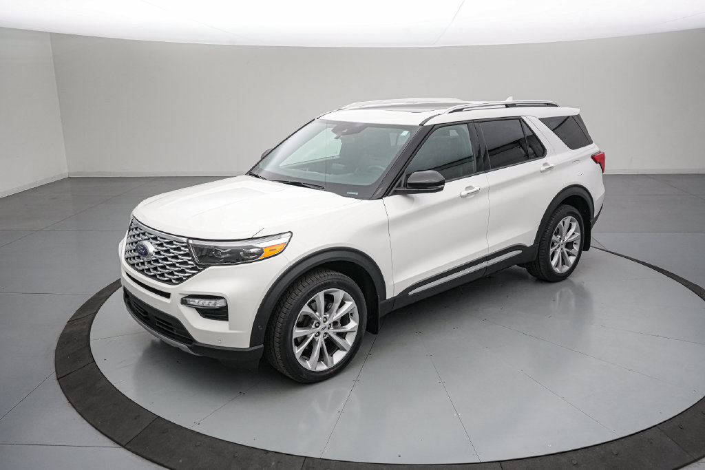 Certified 2021 Ford Explorer Platinum w/ Equipment Group 601A AWD/4WD image 8