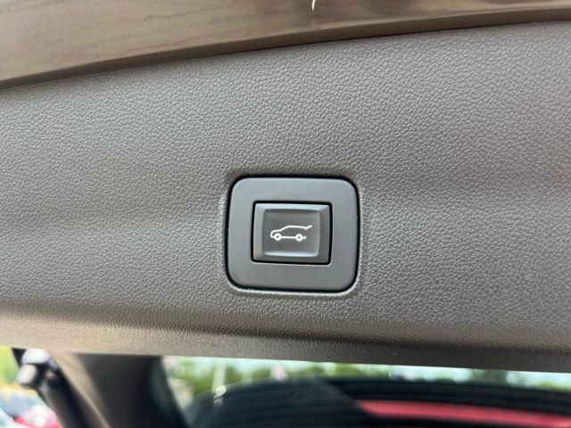 Used 2021 Chevrolet TrailBlazer ACTIV w/ Sun and Liftgate Package AWD/4WD image 25