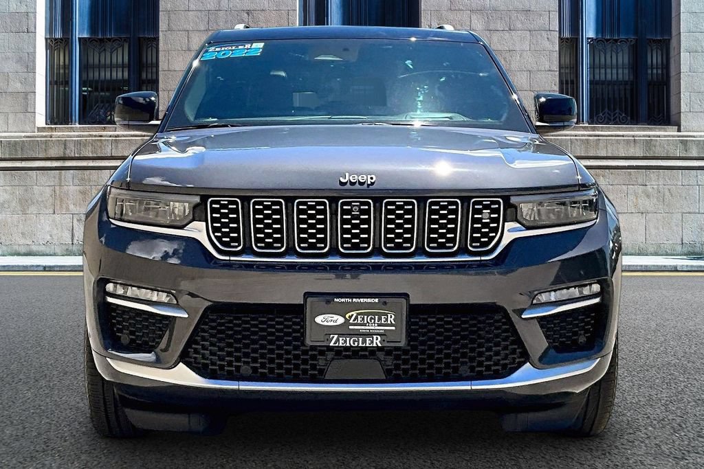 Used 2022 Jeep Grand Cherokee Summit w/ Advanced Protech Group IV AWD/4WD image 3