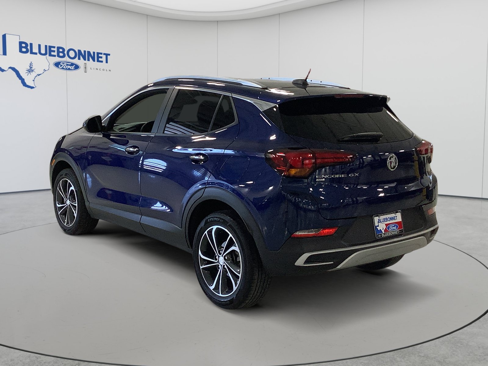 Used 2023 Buick Encore GX Select w/ Safety Package II AWD/4WD image 7