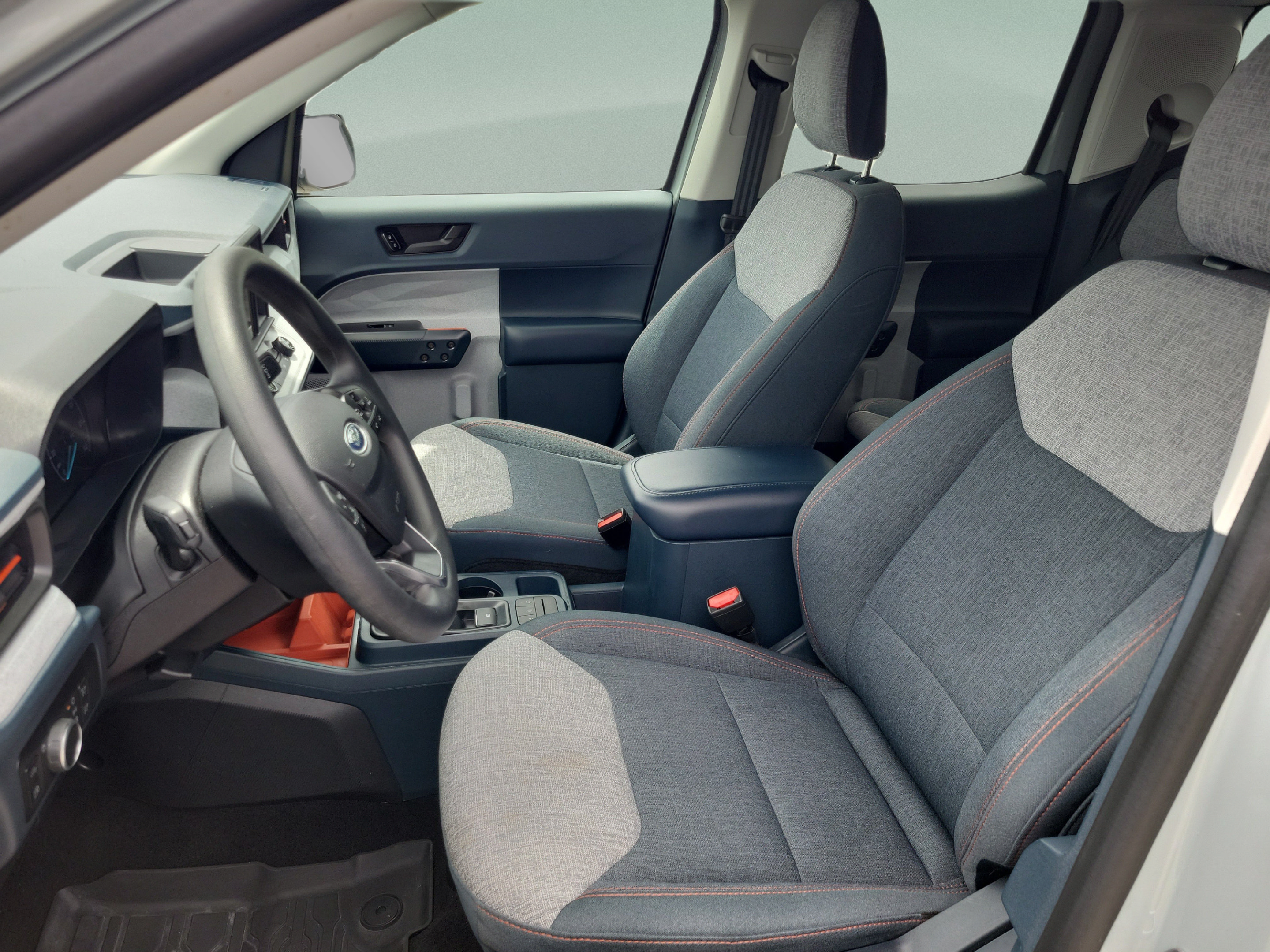 Certified 2024 Ford Maverick XLT FWD image 17