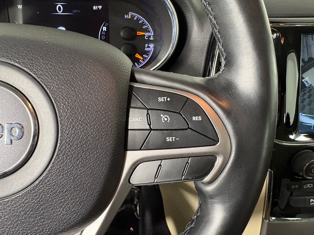 Used 2019 Jeep Grand Cherokee Limited AWD/4WD image 21