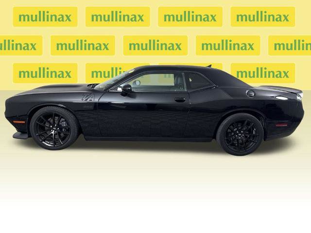 Used 2023 Dodge Challenger R/T Scat Pack w/ T/A Package image 2