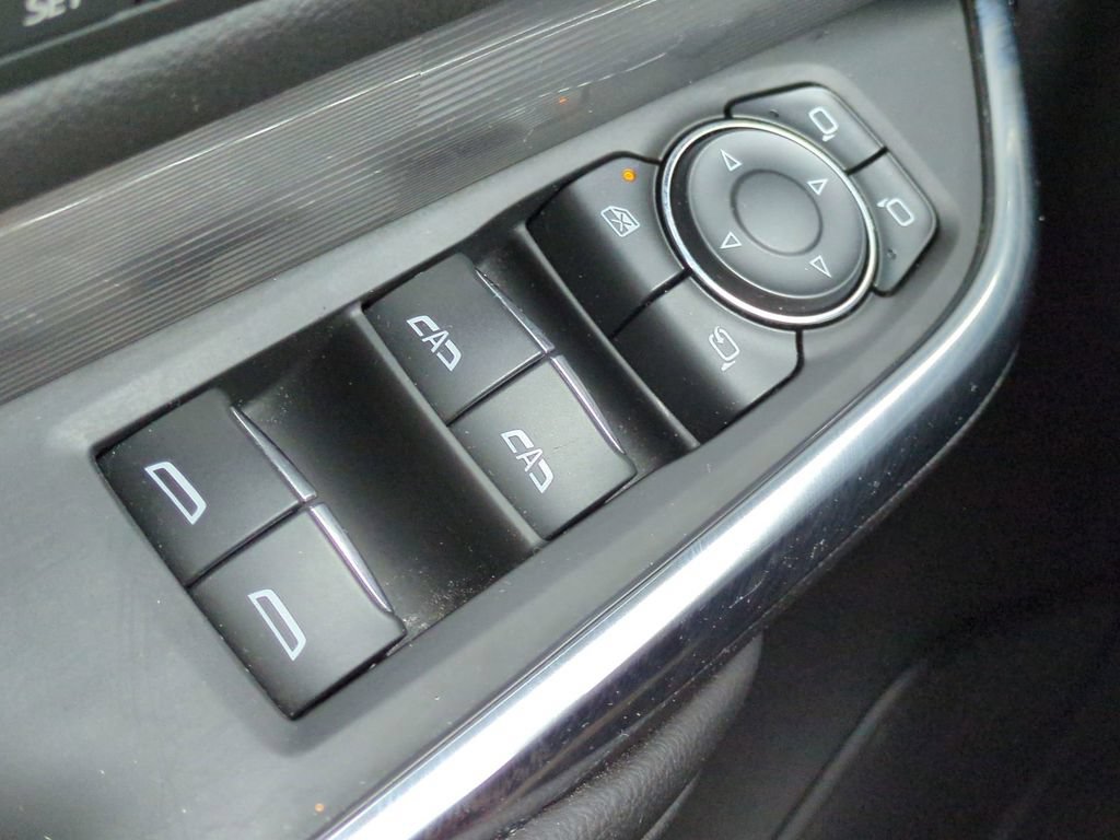 Used 2024 Cadillac XT4 Premium Luxury FWD image 27