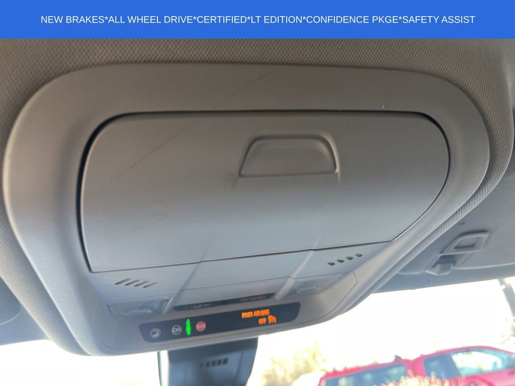 Used 2022 Chevrolet Equinox LT AWD/4WD image 25