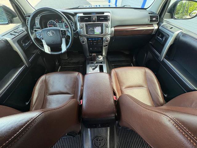 Used 2018 Toyota 4Runner Limited AWD/4WD image 19