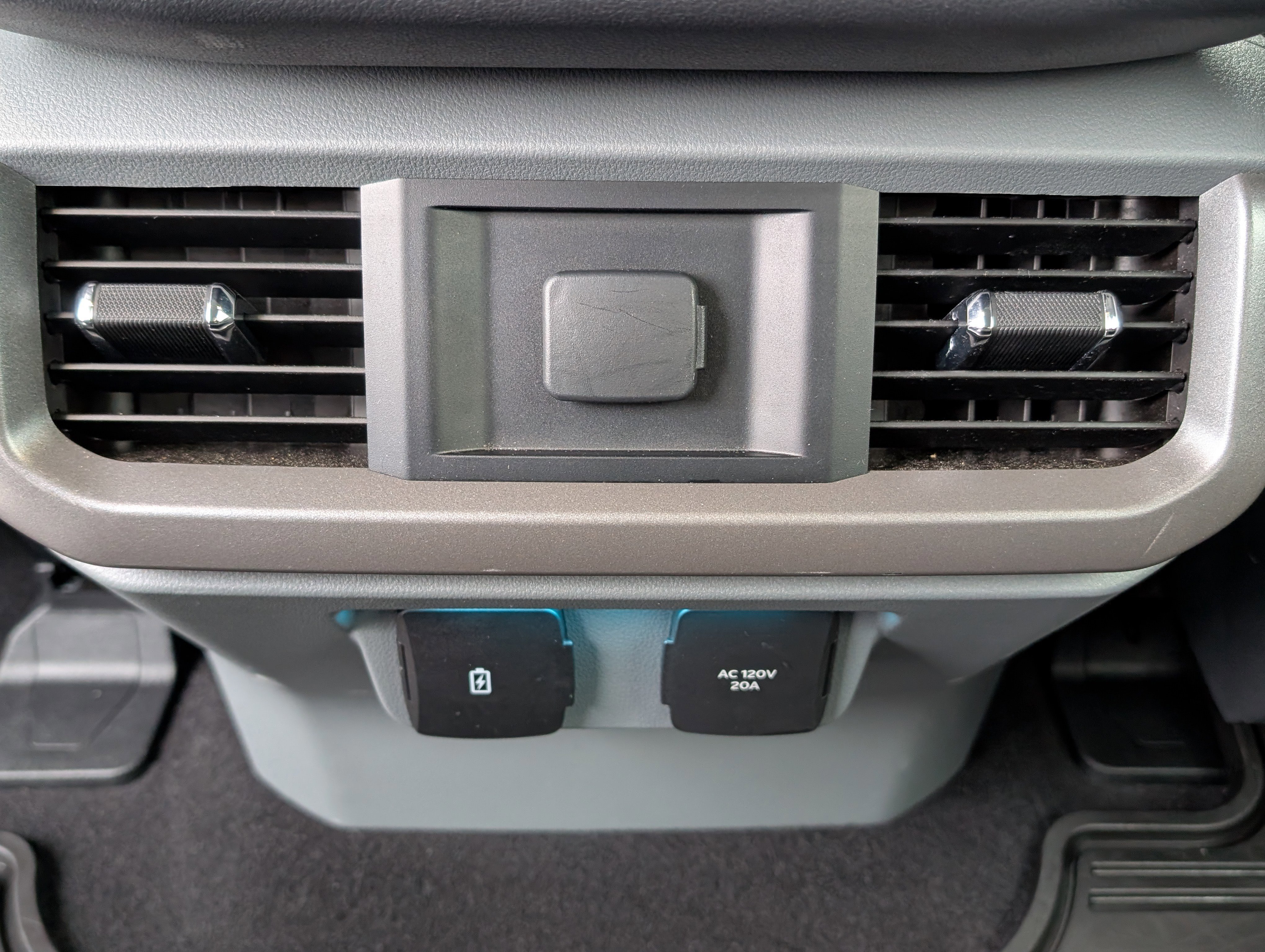 Certified 2023 Ford F150 Lightning XLT w/ Tow Technology Package image 17