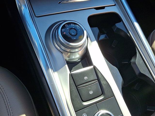 Certified 2023 Ford Explorer Limited w/ Limited Technology Package AWD/4WD image 15