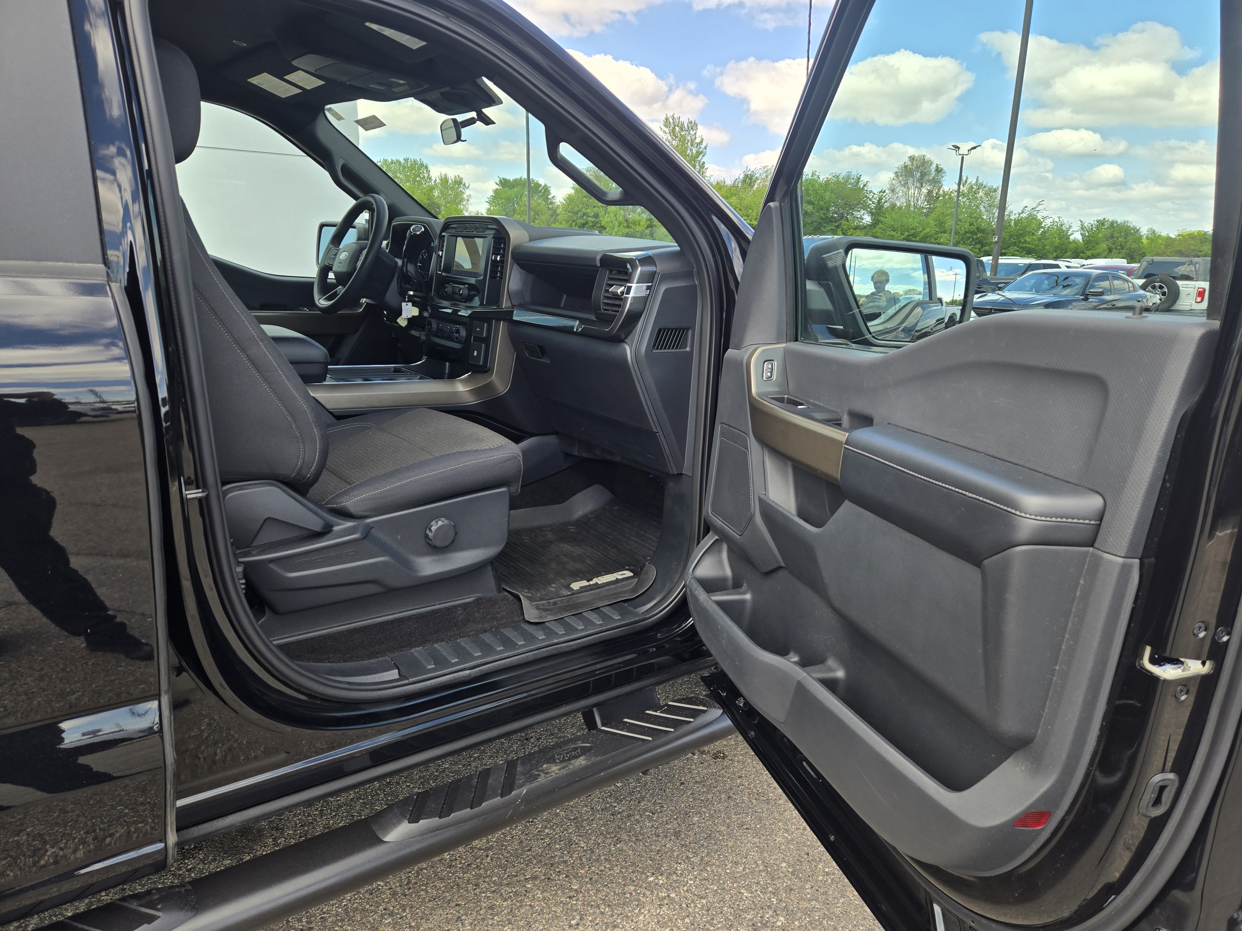 Certified 2023 Ford F150 XL w/ Rattler Package AWD/4WD image 16