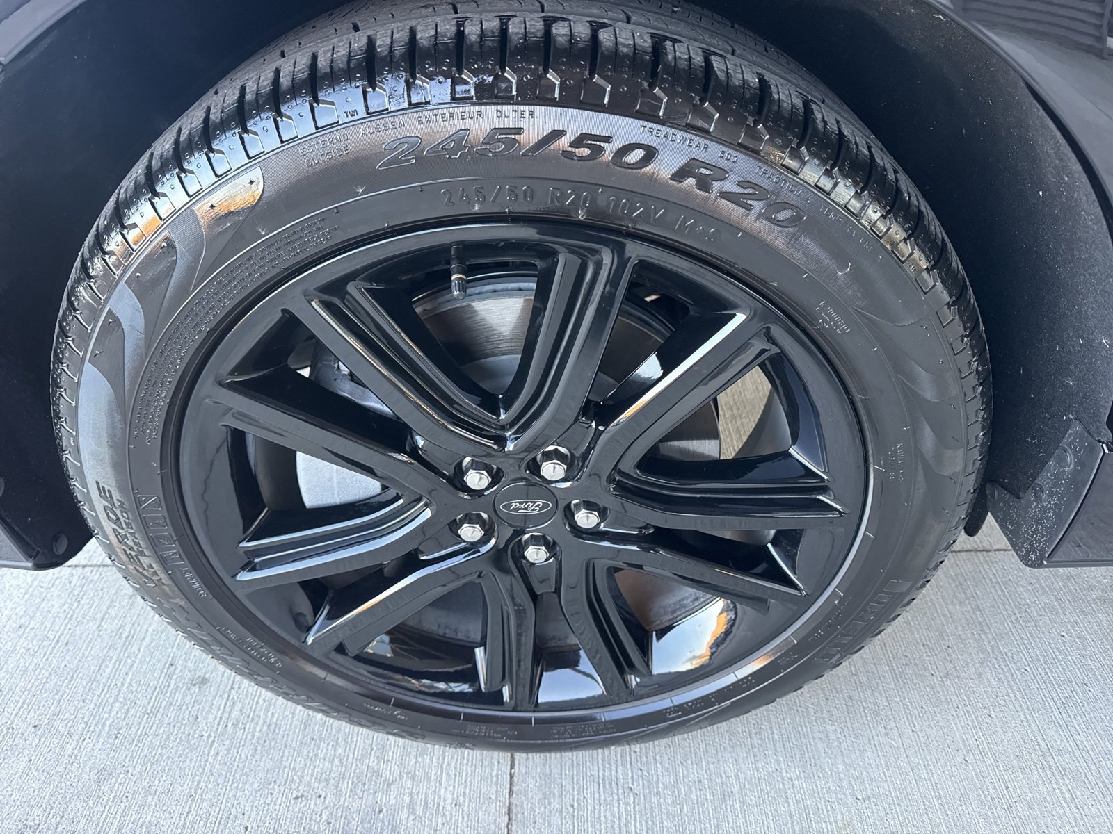 Certified 2024 Ford Edge ST-Line image 17