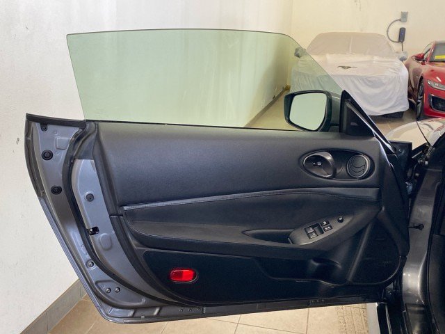 Used 2025 Nissan Z Performance w/ Floor Mat Package RWD image 10