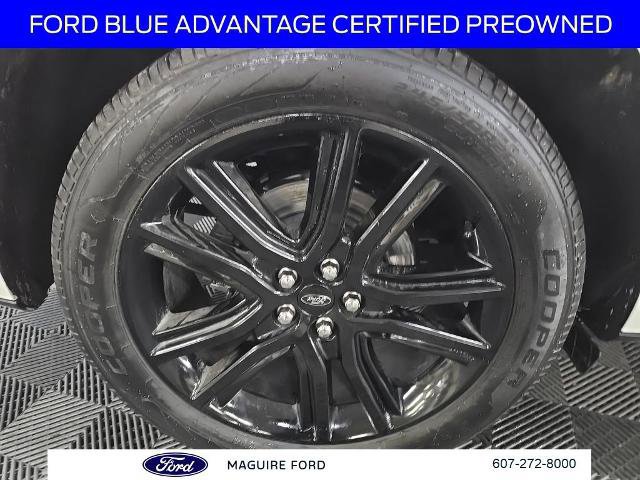 Certified 2020 Ford Edge ST-Line w/ Cold Weather Package AWD/4WD image 18