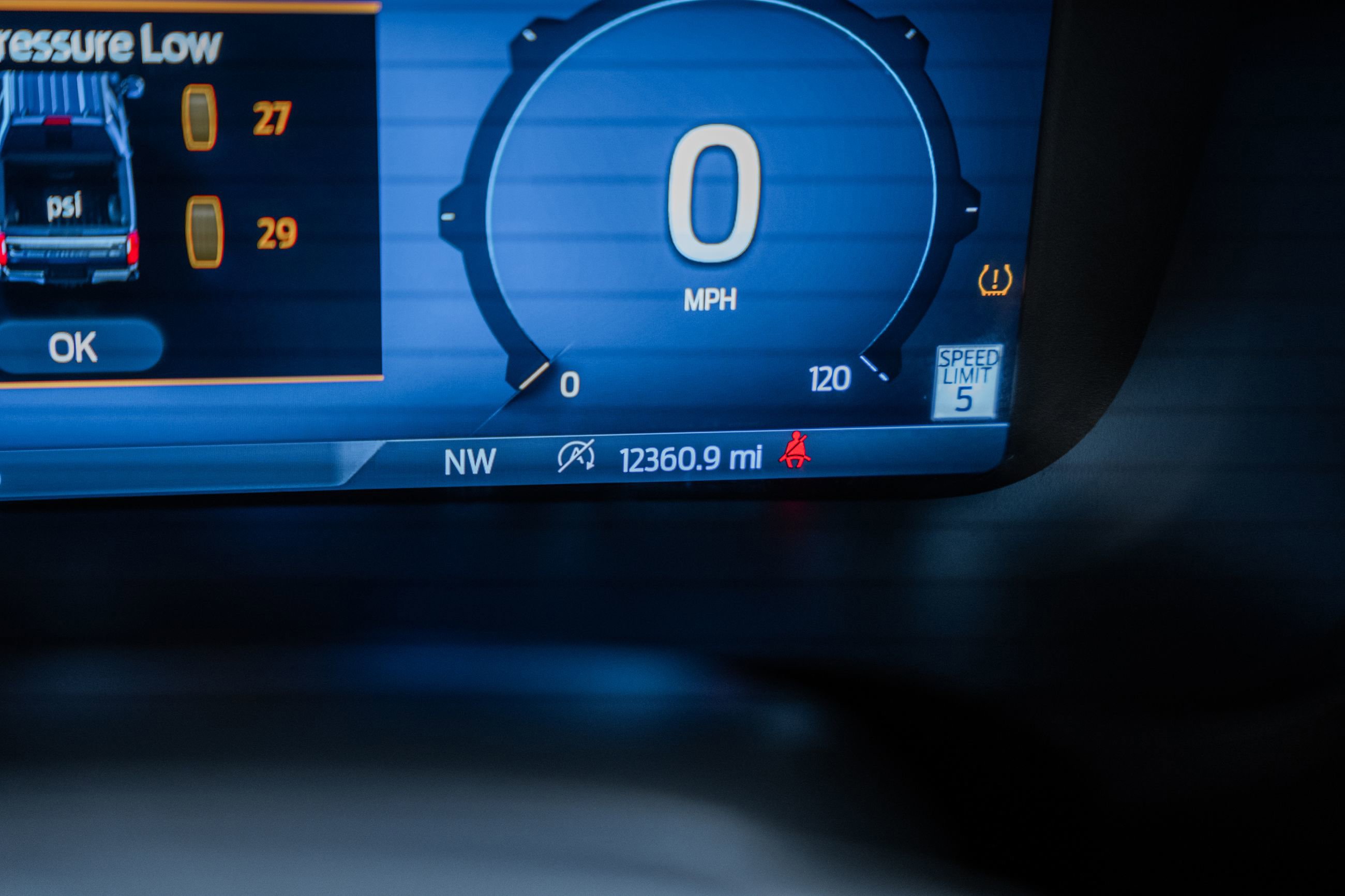 Certified 2024 Ford F150 Lariat w/ Equipment Group 502A High image 54