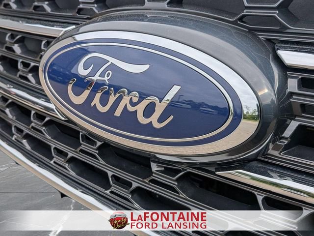 Certified 2023 Ford Explorer XLT w/ Equipment Group 202A AWD/4WD image 9