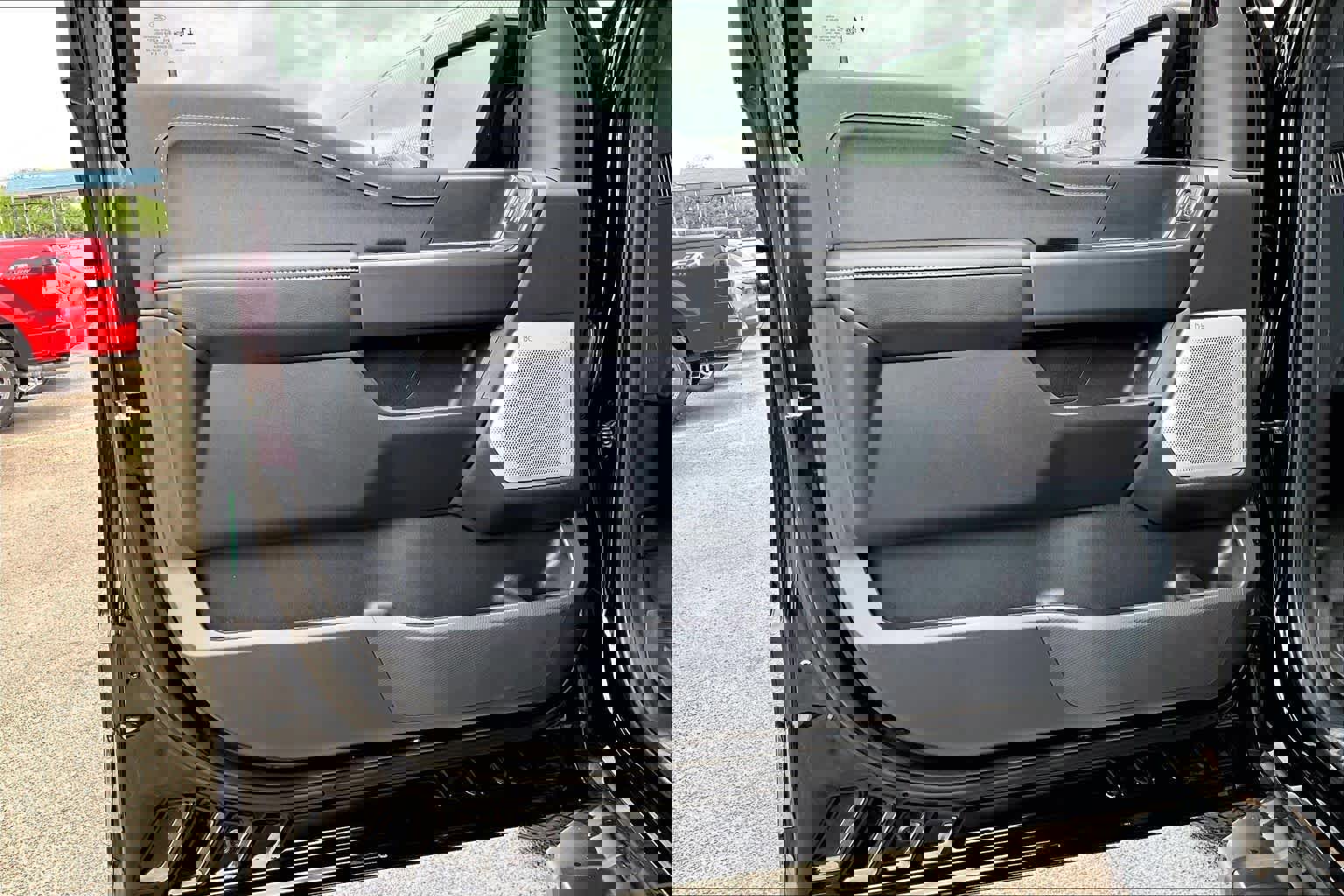 Certified 2025 Ford F150 Lariat w/ Equipment Group 502A High image 24