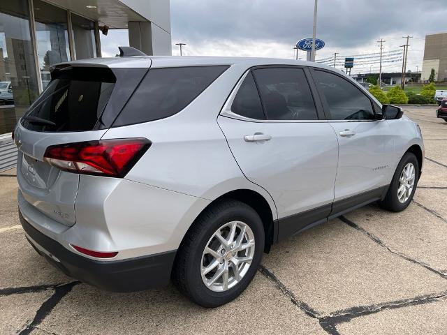 Used 2022 Chevrolet Equinox LT w/ LPO, Floor Liner Package AWD/4WD image 5