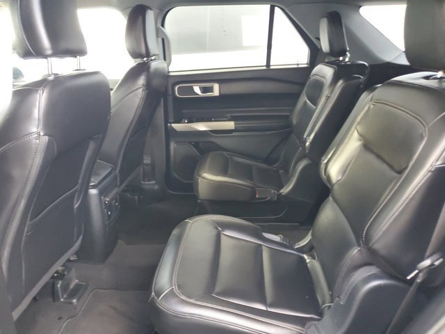 Certified 2023 Ford Explorer XLT w/ Equipment Group 202A image 9