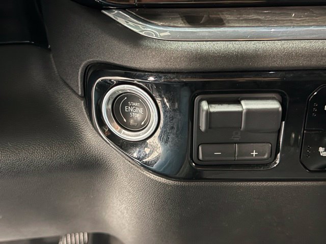 Used 2024 Chevrolet Silverado 2500 LTZ AWD/4WD image 12