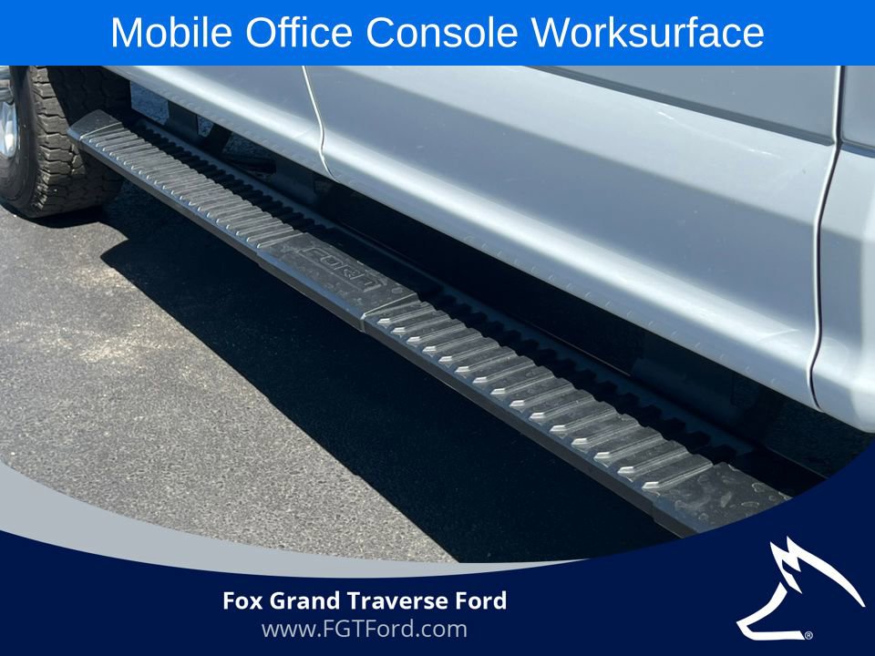 Certified 2022 Ford F250 XL w/ STX Appearance Package AWD/4WD image 8