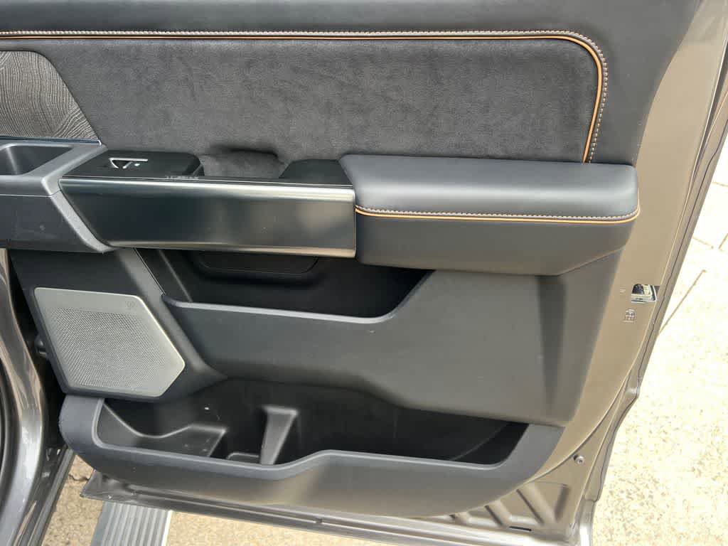 Certified 2024 Ford F350 Platinum AWD/4WD image 16