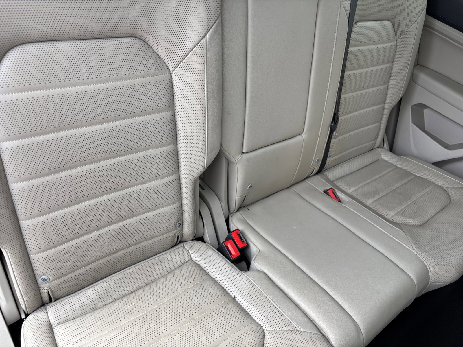 Used 2019 Volkswagen Atlas SEL Premium AWD/4WD image 18