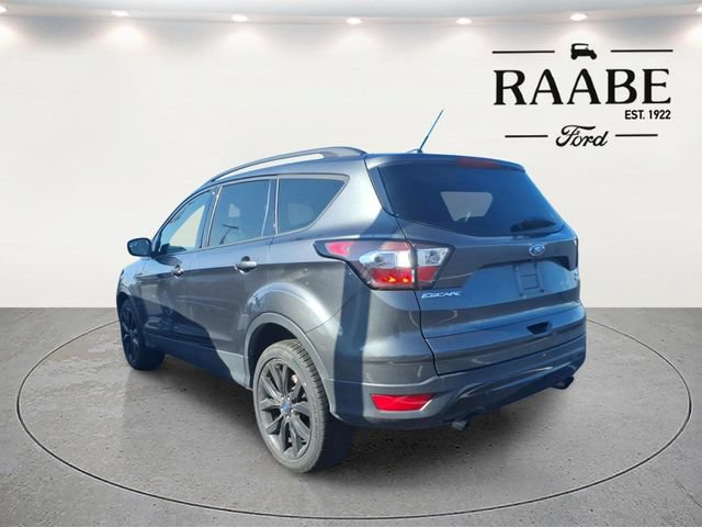 Certified 2018 Ford Escape SE w/ SE Sport Appearance Package AWD/4WD image 13