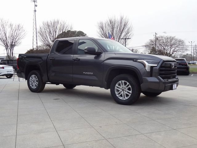 Used 2024 Toyota Tundra SR5 w/ SR5 Convenience Package AWD/4WD image 2