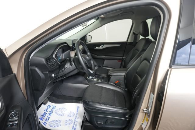 Certified 2021 Ford Escape SEL image 21