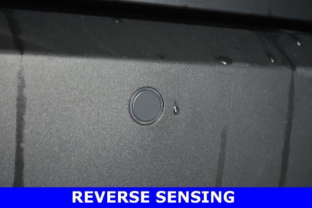 Used 2023 GMC Acadia SLE w/ Elevation Edition image 16