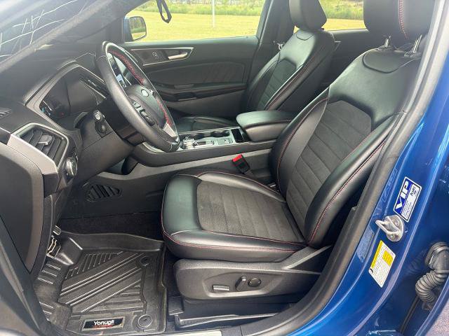 Certified 2024 Ford Edge ST-Line AWD/4WD image 19