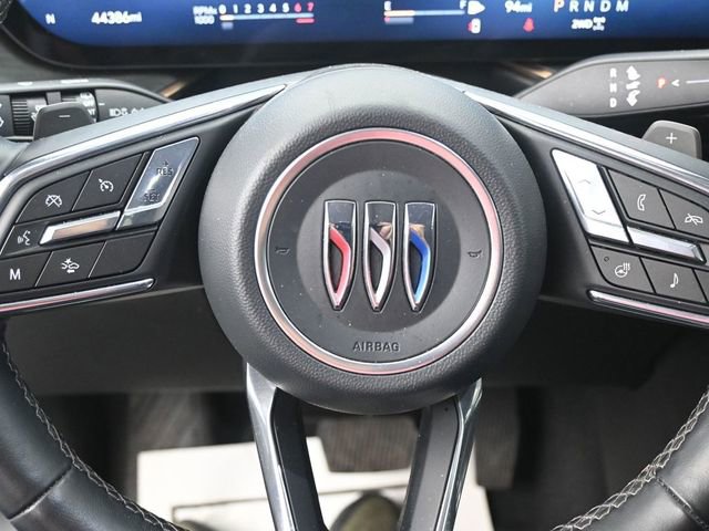 Used 2024 Buick Envision Avenir AWD/4WD image 10