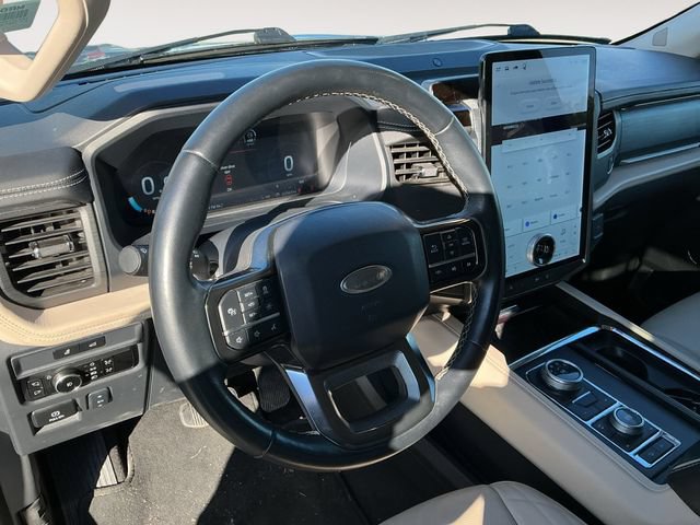 Certified 2024 Ford Expedition Max Platinum AWD/4WD image 9