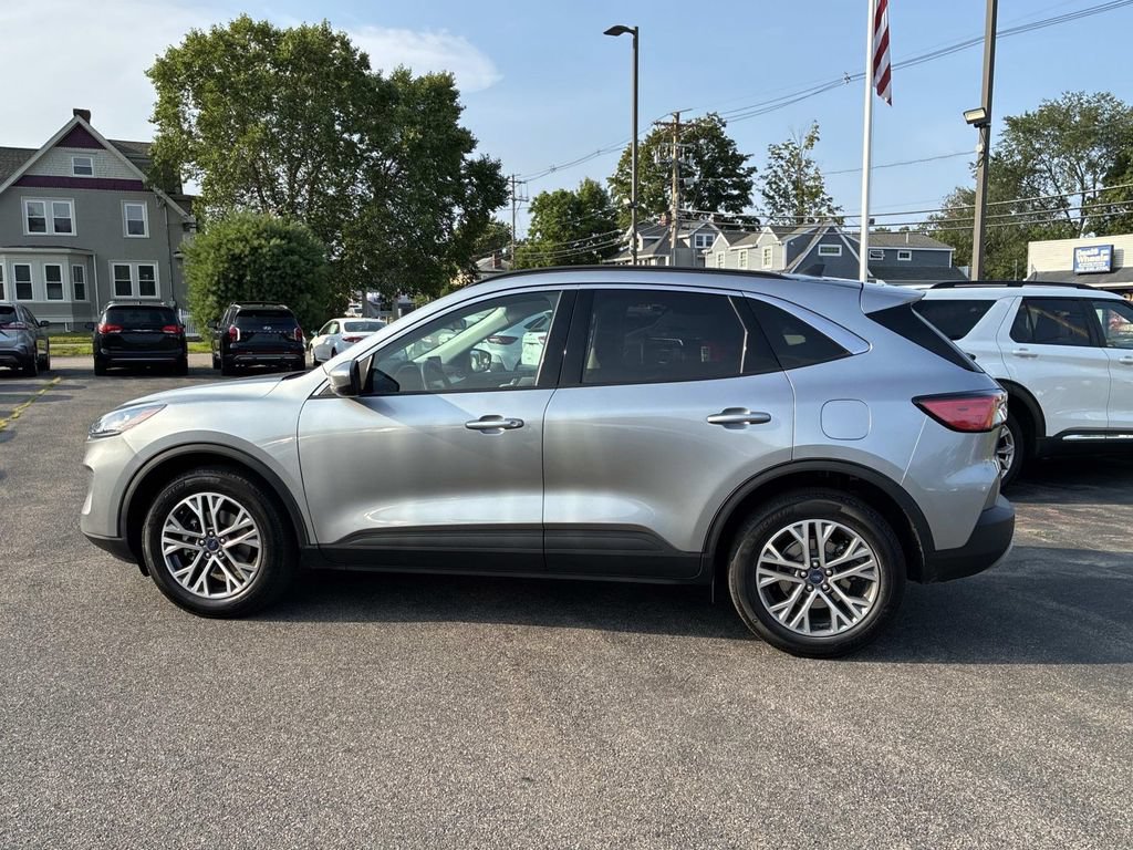 Certified 2022 Ford Escape SEL AWD/4WD image 4