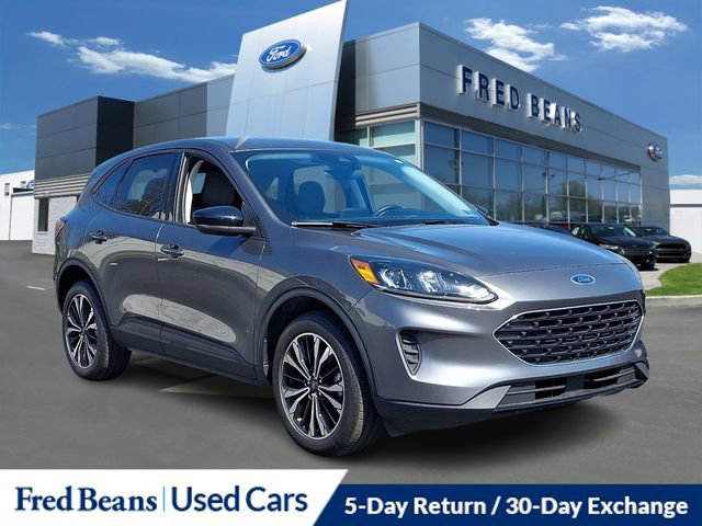 Certified 2022 Ford Escape SE w/ SE Sport Appearance Package image 10