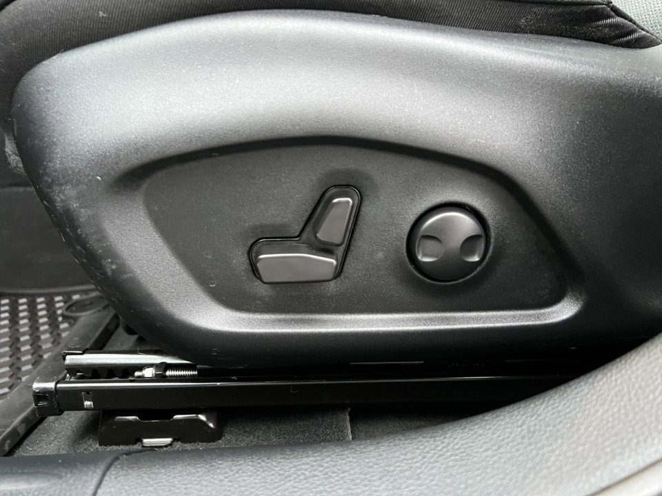 Used 2022 Jeep Compass Trailhawk w/ Trailhawk Elite Group image 12