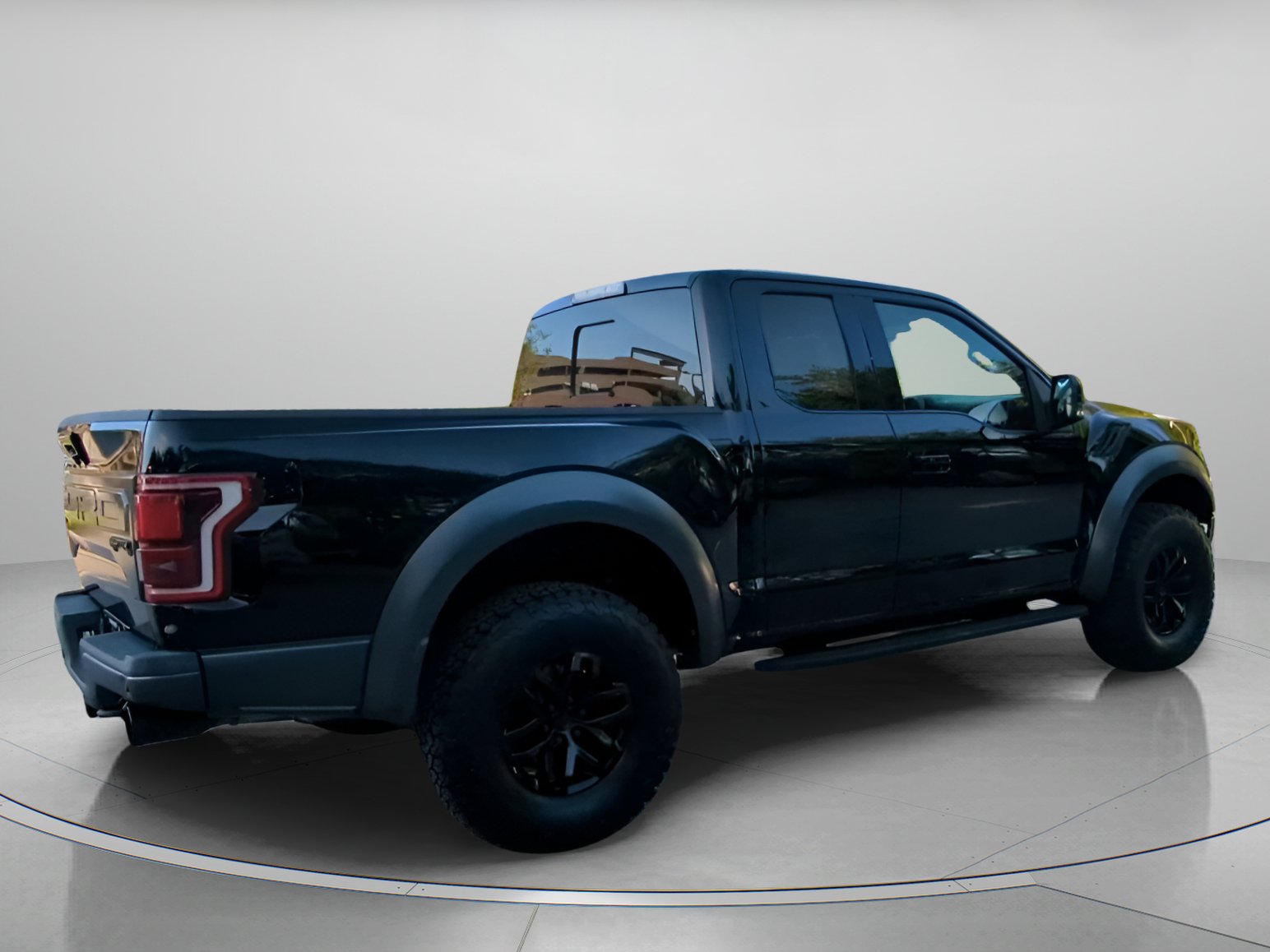 Certified 2018 Ford F150 Raptor w/ Equipment Group 802A Luxury AWD/4WD image 29